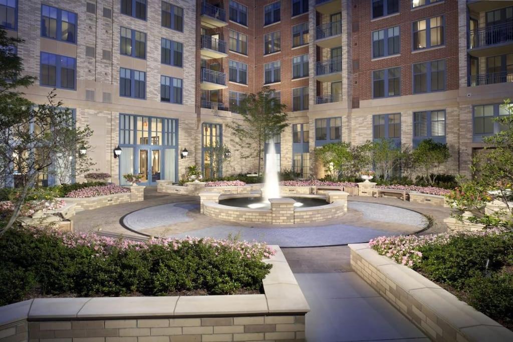 Fantastic 2 Bedroom Condo At Pentagon City With Pool&Gym Arlington Exterior foto